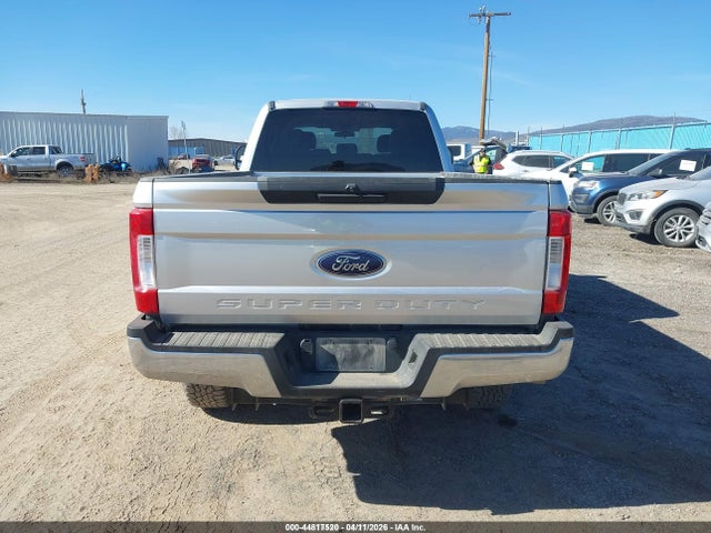 1FT8W3BT9KEF61216 Ford F-350 Xl