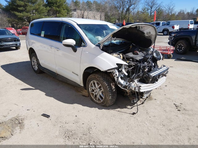 Продаж на аукціоні авто 2022 Chrysler Voyager Lx, vin: 2C4RC1CG8NR153901, номер лоту: 44817526