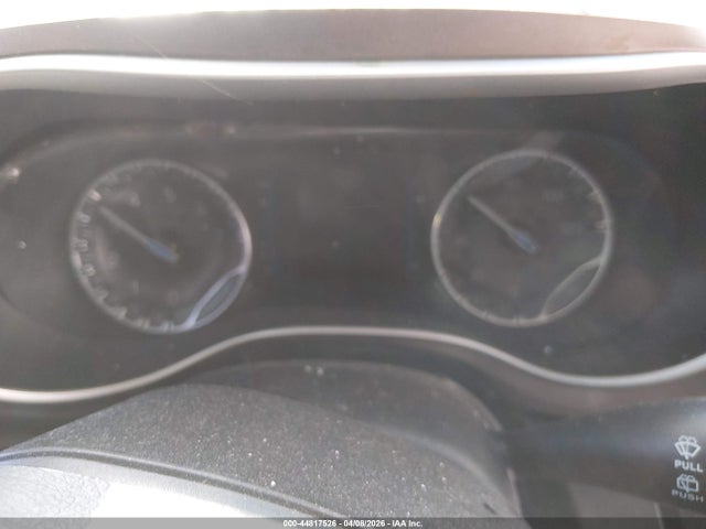 44817526 :رقم المزاد ، 2C4RC1CG8NR153901 vin ، 2022 Chrysler Voyager Lx مزاد بيع