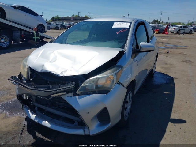 VNKJTUD3XFA052141 Toyota YARIS L