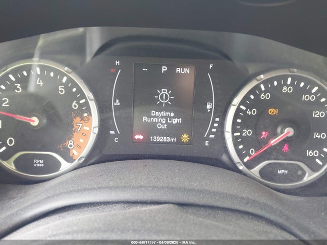 Auction sale of the 2017 Jeep Renegade Latitude 4x4, vin: ZACCJBBB8HPG59504, lot number: 44817597
