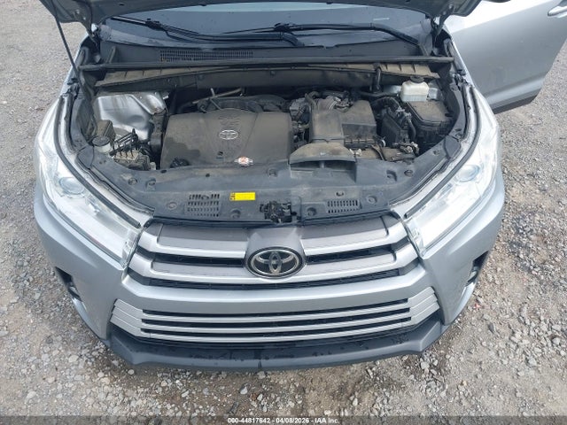 Aukcja sprzedaży 2019 Toyota Highlander Xle, vin: 5TDJZRFH7KS591049, numer aukcji: 44817642