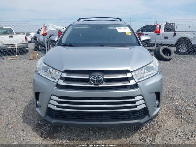 Aukcja sprzedaży 2019 Toyota Highlander Xle, vin: 5TDJZRFH7KS591049, numer aukcji: 44817642