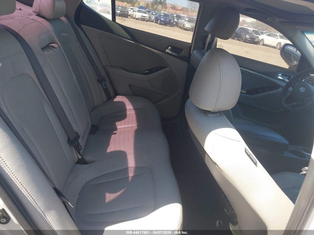 44817681 :رقم المزاد ، KNAGN4A71B5118872 vin ، 2011 Kia Optima Ex مزاد بيع