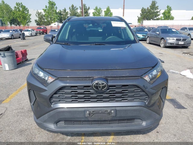 2T3G1RFV3LW105294 Toyota RAV4 LE