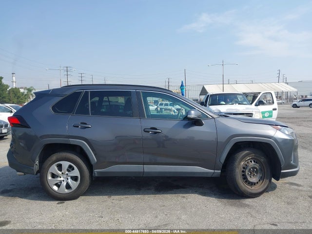 2T3G1RFV3LW105294 Toyota RAV4 LE