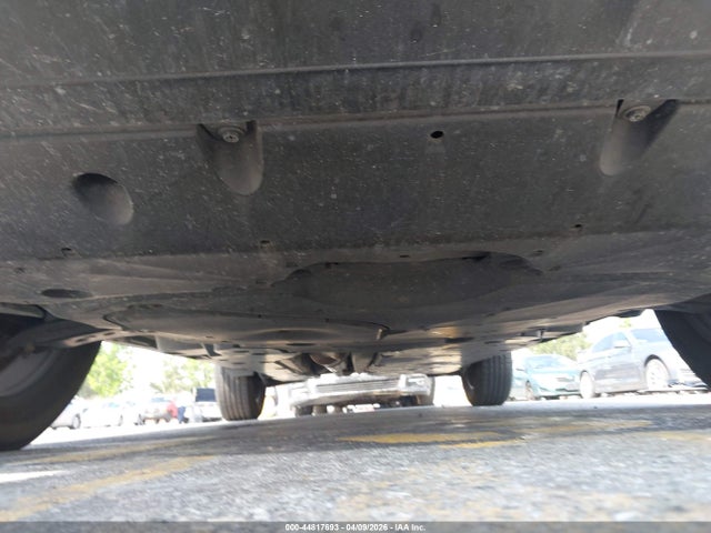 2T3G1RFV3LW105294 Toyota RAV4 LE