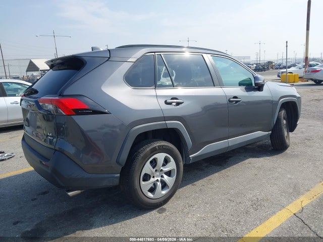 2T3G1RFV3LW105294 Toyota RAV4 LE