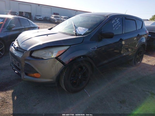 2014 Ford Escape S მანქანა იყიდება აუქციონზე, vin: 1FMCU0F72EUE39122, აუქციონის ნომერი: 44817705