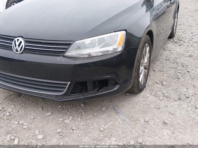 3VWD07AJ5EM422428 Volkswagen Jetta 1.8t Se