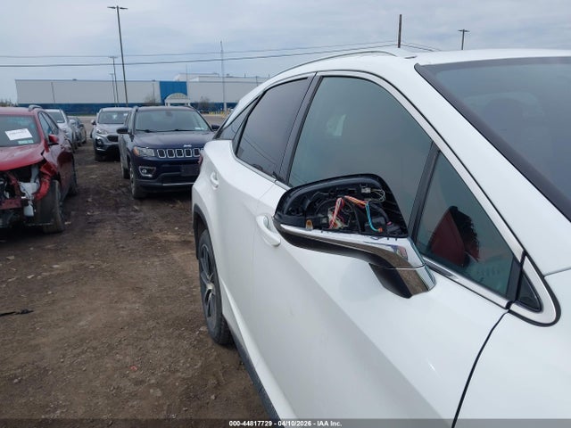 Продажа на аукционе авто 2022 Lexus Rx 350 F Sport Appearance, vin: 2T2SZMDA5NC318438, номер лота: 44817729