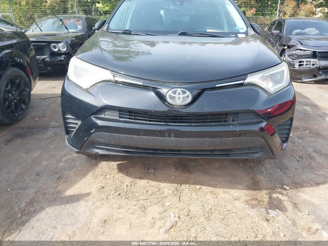 Продажа на аукционе авто 2017 Toyota Rav4 Le, vin: 2T3BFREV1HW588174, номер лота: 44817754