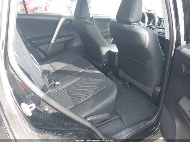 Продажа на аукционе авто 2017 Toyota Rav4 Le, vin: 2T3BFREV1HW588174, номер лота: 44817754
