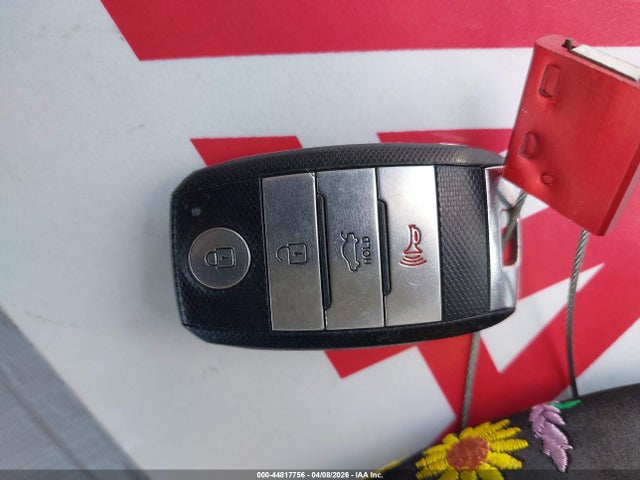 44817756 :رقم المزاد ، KNADN4A30G6668694 vin ، 2016 Kia Rio Sx مزاد بيع