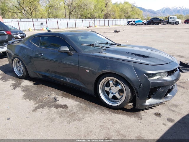 Chevrolet Camaro 1ss 2017 1G1FE1R73H0168611 головне зображення
