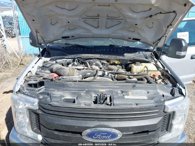 1FT8W3BT5KEE92900 Ford F-350 Xl