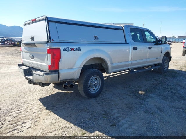 1FT8W3BT5KEE92900 Ford F-350 Xl