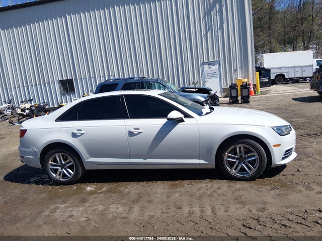 Продаж на аукціоні авто 2017 Audi A4 2.0t Premium, vin: WAUANAF46HN062858, номер лоту: 44817784