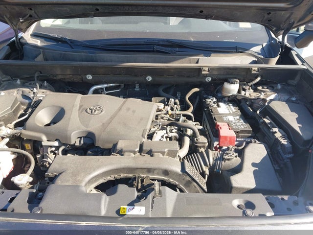 Toyota Rav4 Xle 2021 JTMW1RFV0MJ022563 Image 10