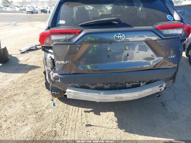 Toyota Rav4 Xle 2021 JTMW1RFV0MJ022563 Image 6