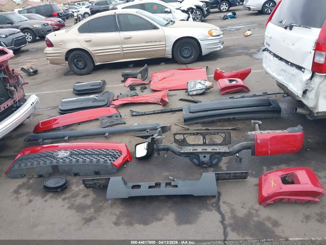 5TFUY5F11KX800548 Toyota Tundra Sr5 5.7l V8