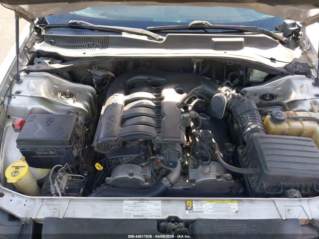 44817826 :رقم المزاد ، 2C3KA53G88H202186 vin ، 2008 Chrysler 300 Touring مزاد بيع
