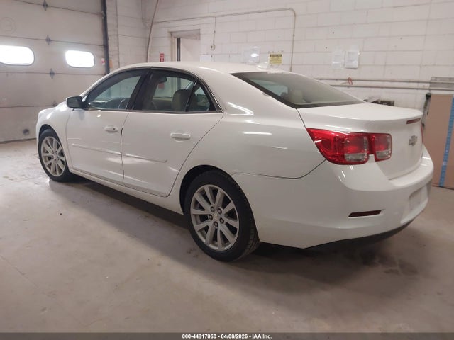 2013 CHEVROLET MALIBU 1G11E5SAXDF256456 Photo 2
