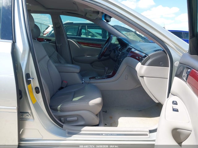 Aukcja sprzedaży 2003 Lexus Es 300, vin: JTHBF30G635042121, numer aukcji: 44817874