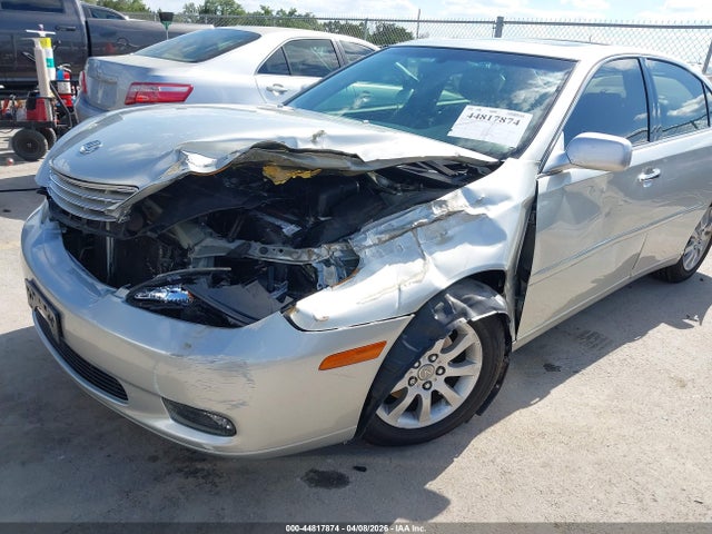 Aukcja sprzedaży 2003 Lexus Es 300, vin: JTHBF30G635042121, numer aukcji: 44817874