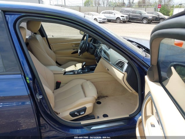 2016 Bmw 328i მანქანა იყიდება აუქციონზე, vin: WBA8E9G5XGNT82204, აუქციონის ნომერი: 44817890