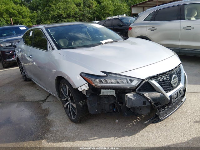 2019 1N4AA6AV1KC371366 main image