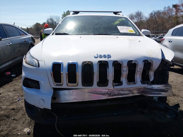 2014 Jeep Cherokee Latitude მანქანა იყიდება აუქციონზე, vin: 1C4PJMCS9EW126104, აუქციონის ნომერი: 44817911
