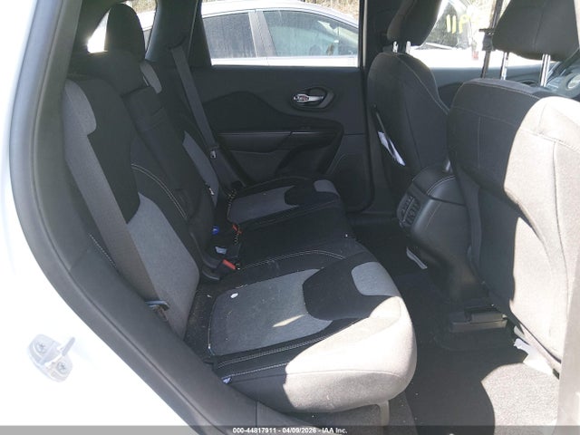 2014 Jeep Cherokee Latitude მანქანა იყიდება აუქციონზე, vin: 1C4PJMCS9EW126104, აუქციონის ნომერი: 44817911