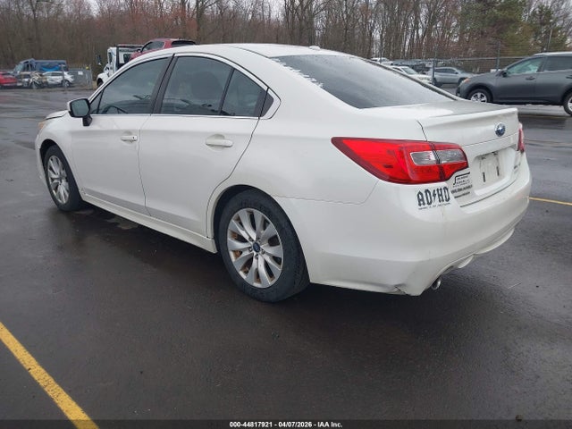 Продаж на аукціоні авто 2015 Subaru Legacy 2.5i Premium, vin: 4S3BNAD67F3010093, номер лоту: 44817921