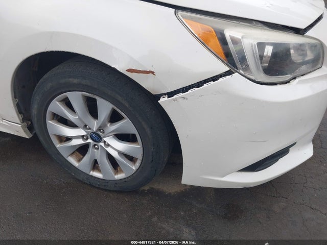 Продаж на аукціоні авто 2015 Subaru Legacy 2.5i Premium, vin: 4S3BNAD67F3010093, номер лоту: 44817921