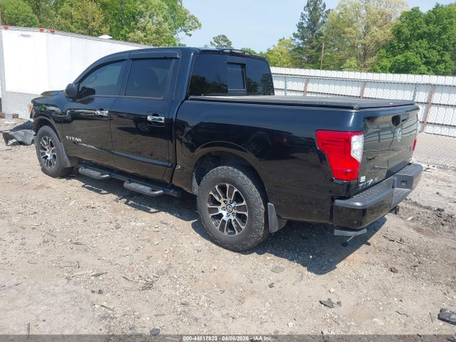 44817923 :رقم المزاد ، 1N6AA1EFXMN520555 vin ، 2021 Nissan Titan Sv 4x2 مزاد بيع