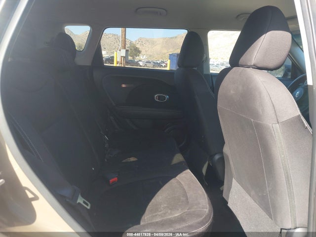 KNDJN2A27G7293740 KIA Soul