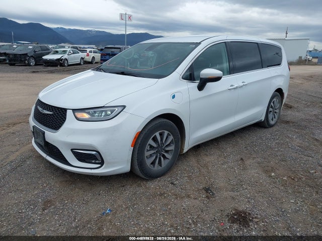 2023 CHRYSLER PACIFICA HYBRID 2C4RC1L74PR575716 Photo 1