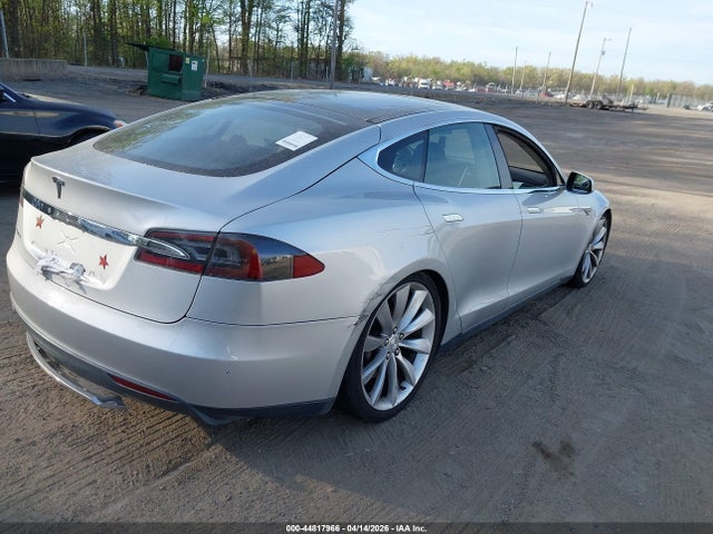 2013 TESLA MODEL S 5YJSA1CG8DFP03521 Photo 3