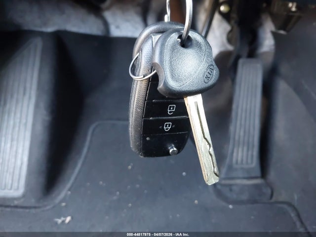 Aukcja sprzedaży 2017 Kia Soul +, vin: KNDJP3A57H7878698, numer aukcji: 44817975