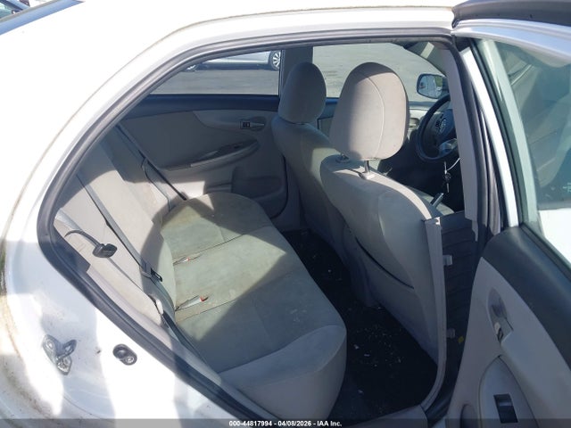 44817994 :رقم المزاد ، 2T1BU4EE9CC793799 vin ، 2012 Toyota Corolla Le مزاد بيع