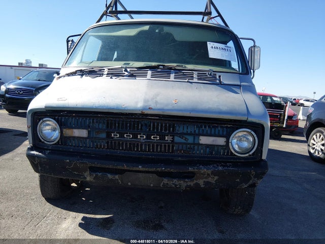 Продажа на аукционе авто 1972 Dodge B150 Van, vin: B11AE2J707182, номер лота: 44818011