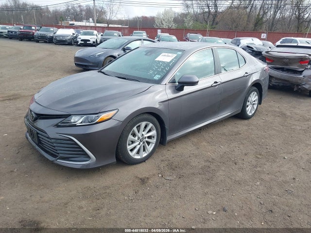 44818032 :رقم المزاد ، 4T1C11BK4RU113451 vin ، 2024 Toyota Camry Le مزاد بيع