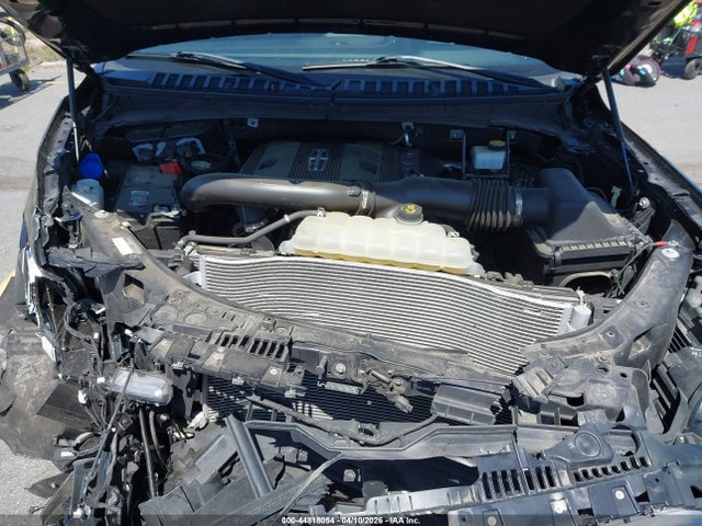 44818054 :رقم المزاد ، 5LMJJ2LTXNEL01395 vin ، 2022 Lincoln Navigator Reserve مزاد بيع