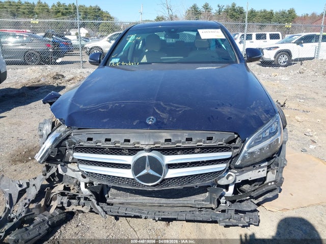 44818056 :رقم المزاد ، W1KWF8EB0MR648995 vin ، 2021 Mercedes-benz C 300 4matic مزاد بيع