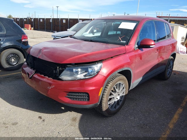 44818066 :رقم المزاد ، WVGBV3AX3EW120138 vin ، 2014 Volkswagen Tiguan Se مزاد بيع