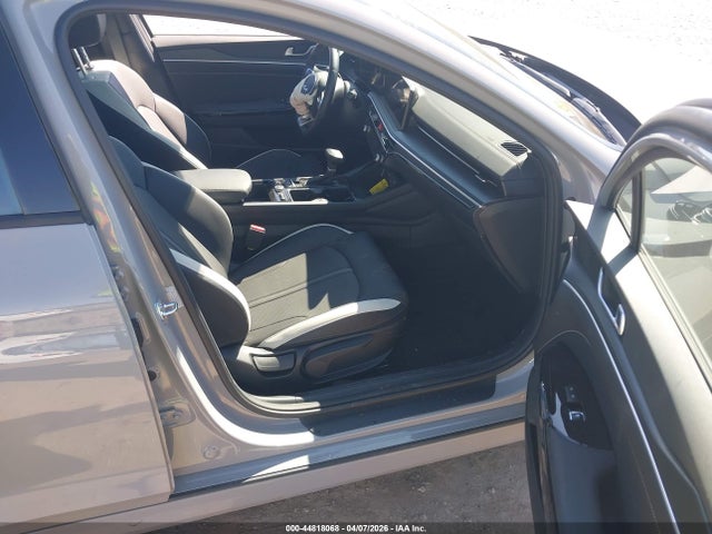 Auction sale of the 2025 Kia K5 Gt-line, vin: KNAG64J78S5379235, lot number: 44818068