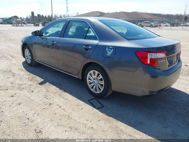 2012 Toyota Camry Le მანქანა იყიდება აუქციონზე, vin: 4T1BF1FK4CU052407, აუქციონის ნომერი: 44818070