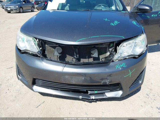 2012 Toyota Camry Le მანქანა იყიდება აუქციონზე, vin: 4T1BF1FK4CU052407, აუქციონის ნომერი: 44818070