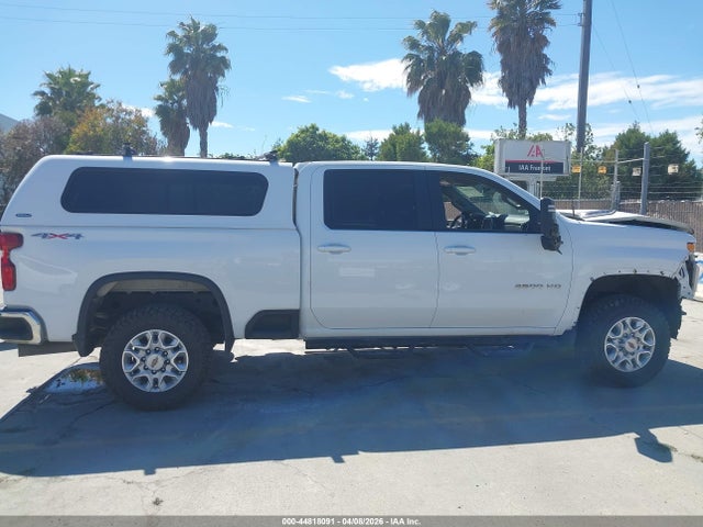 1GC1YNEY5MF258607 Chevrolet Silverado 2500hd 4wd Standard Bed Lt
